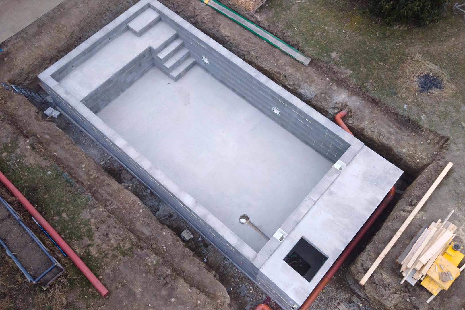 concrete swimming pool