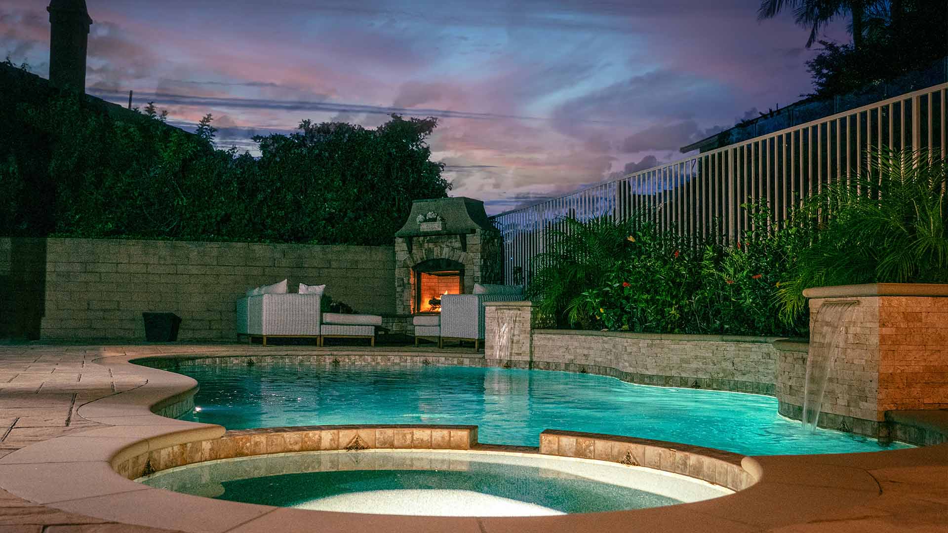 Pool lighting