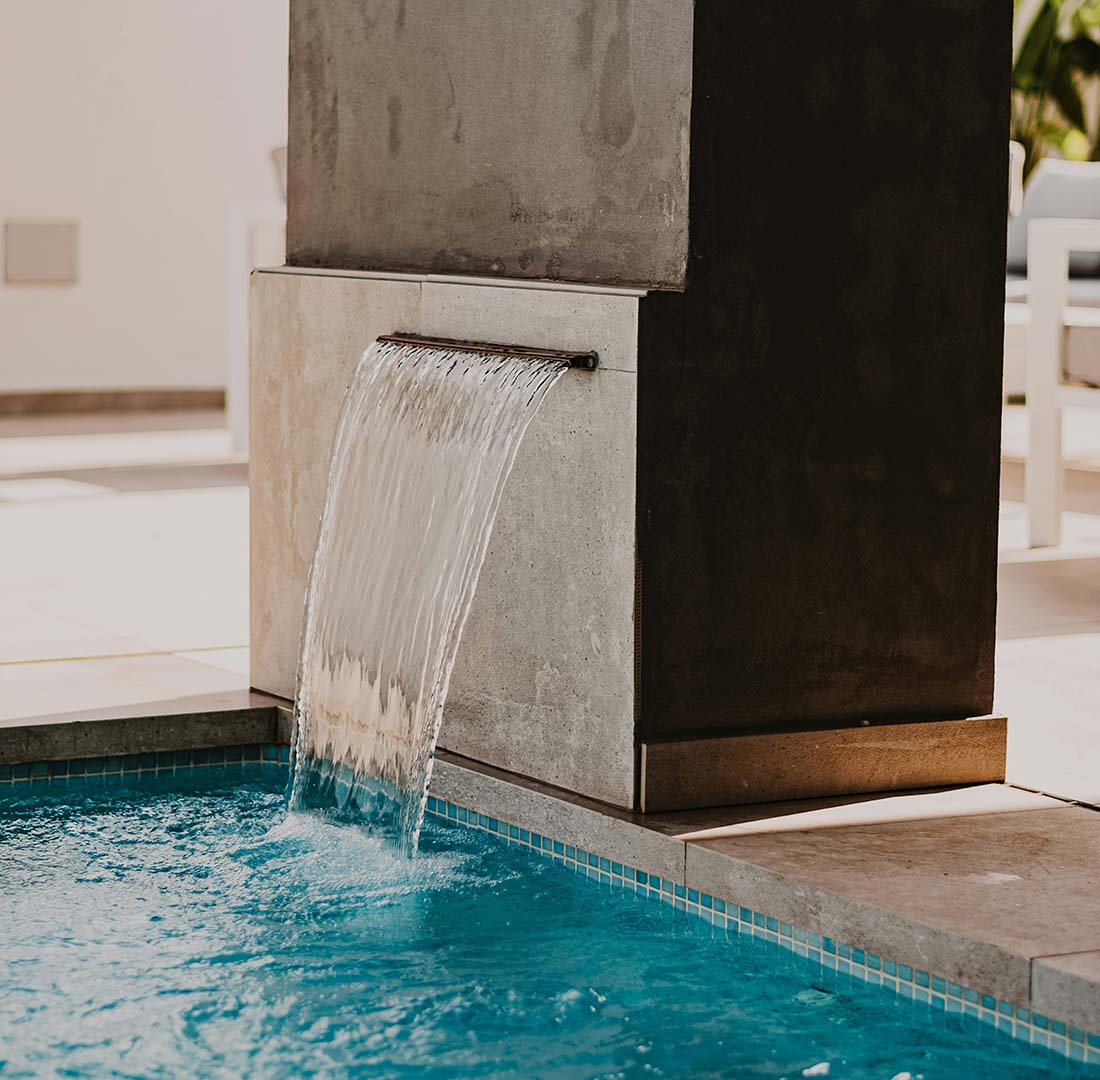 Pool water features block noise