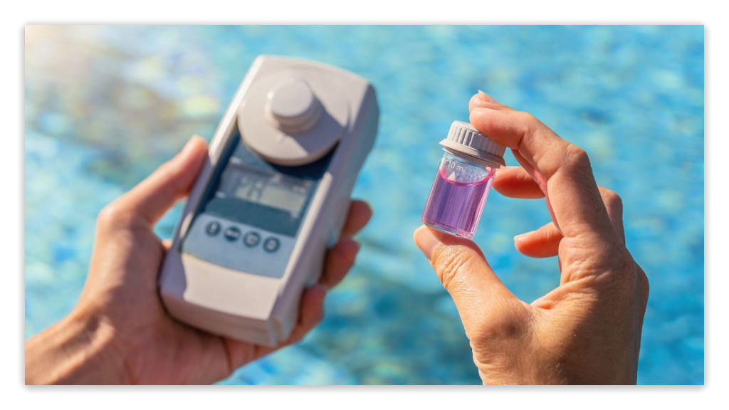 Testing swimming pool water pH levels to avoid maintenance mistakes