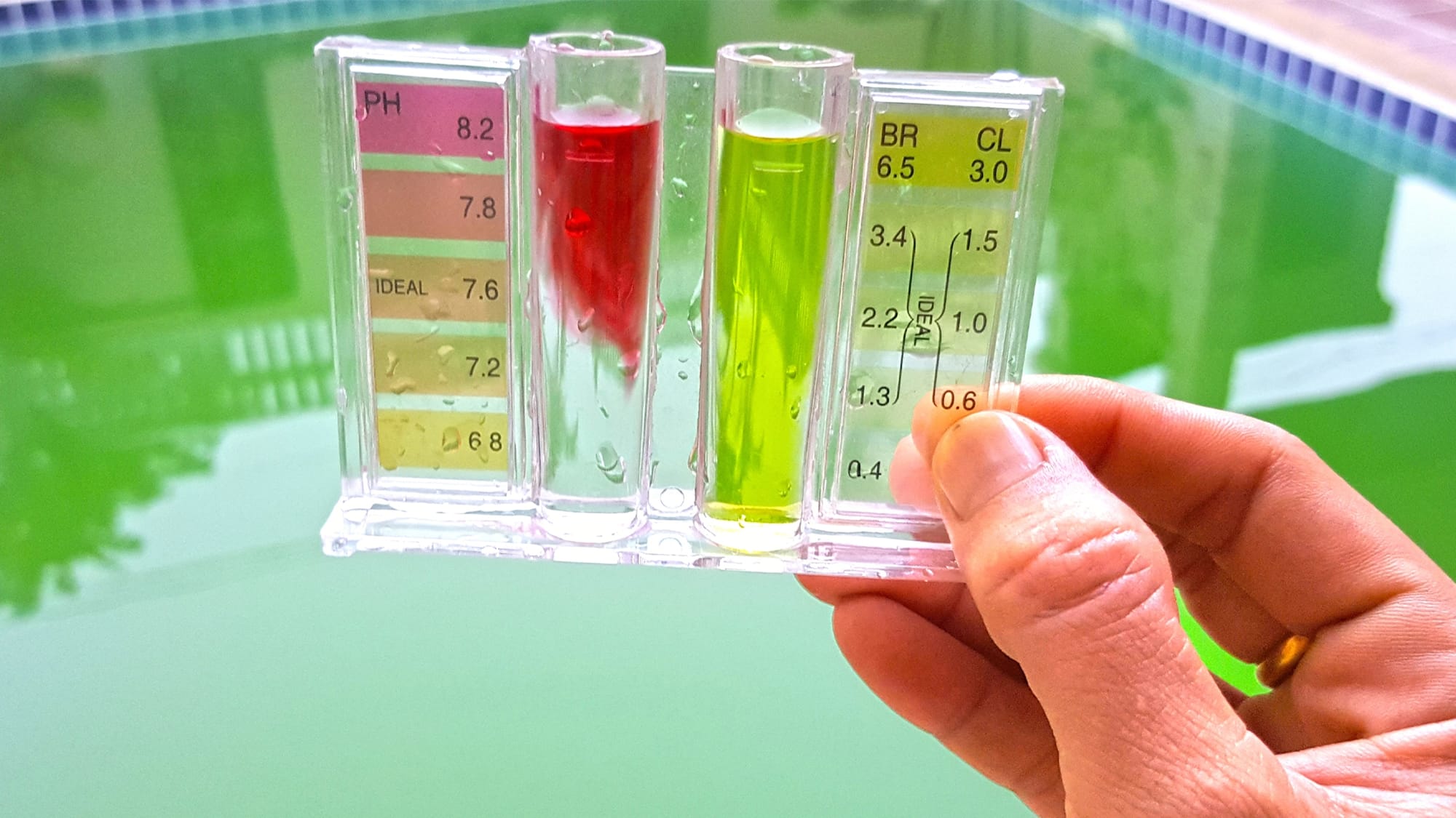 test your pool water