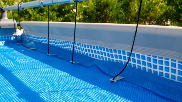 Solar Pool Covers Explained: Uses, Benefits, and Functionality